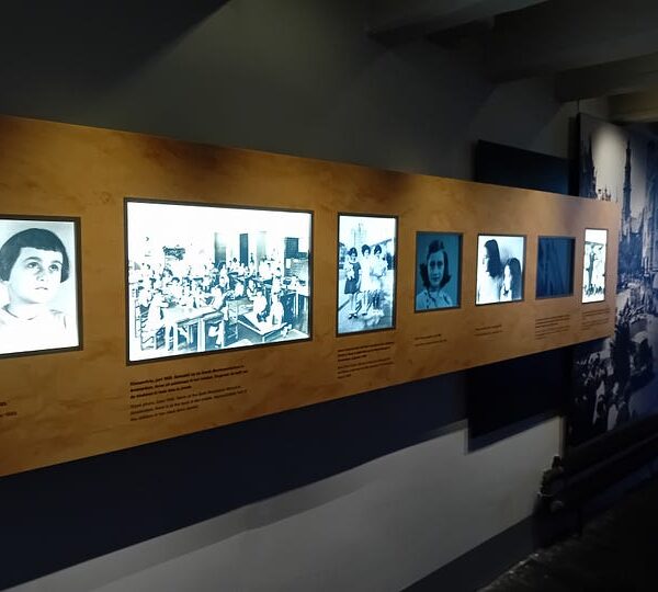 Caricatronchi: Where Curiosity Meets Real Stories