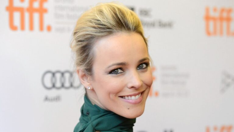 Rachel McAdams Mole